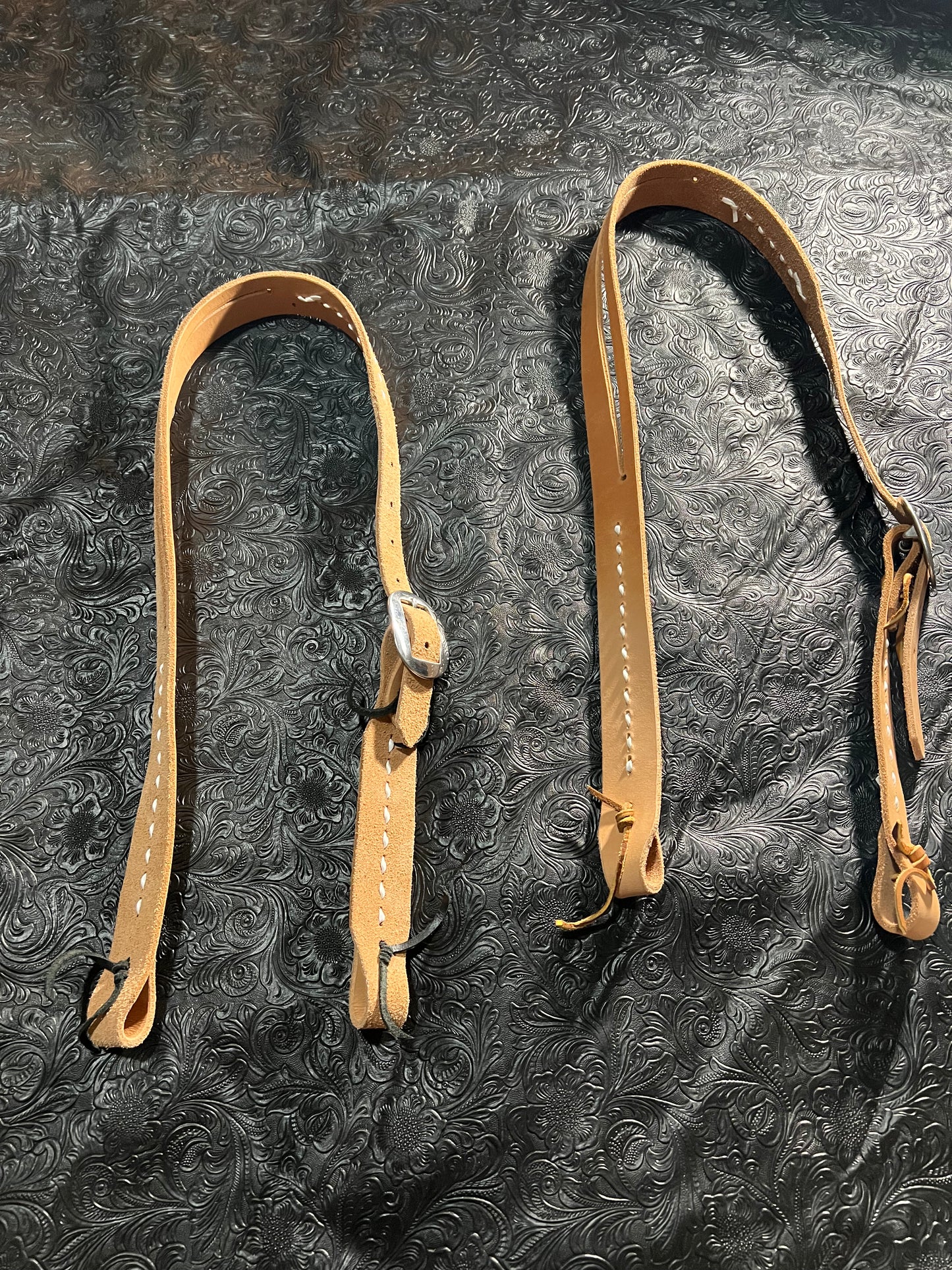 Split ear w/ white buckstitch