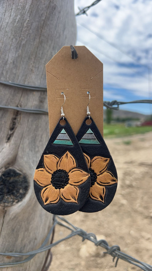 Teardrop sunflower earrings